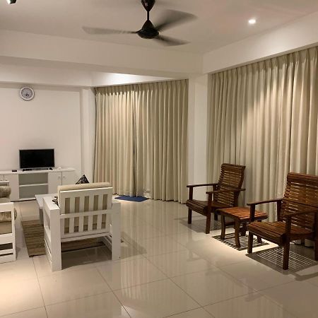 Nilaveli Beach Apartment Sri Lanka Екстериор снимка